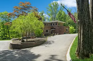 242 Lake Rd, Morris Township, NJ 07960 - Photo 4