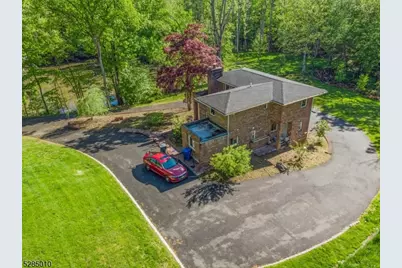 242 Lake Rd, Morris Township, NJ 07960 - Photo 10