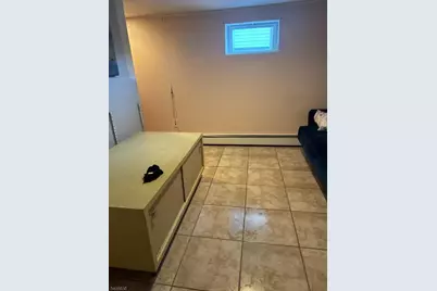 25 Burgess Pl, Passaic, NJ 07055 - Photo 30