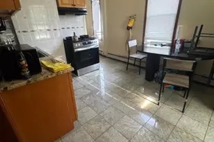 25 Burgess Pl, Passaic, NJ 07055 - Photo 10