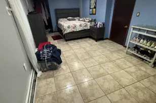 25 Burgess Pl, Passaic, NJ 07055 - Photo 32