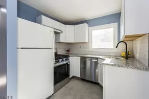 1 Pine Ct, Little Falls Township, NJ 07424 - Photo 8