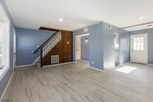 1 Pine Ct, Little Falls Township, NJ 07424 - Photo 4