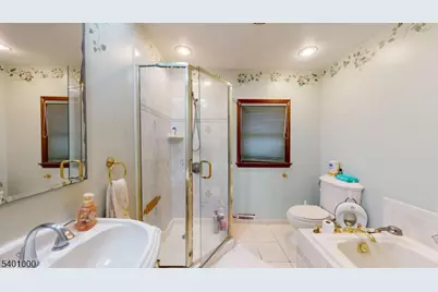 237 Winfield Ter, Union Township, NJ 07083 - Photo 12