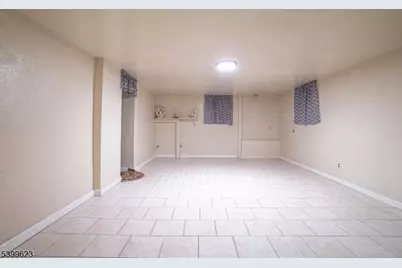 386 N 11th St, Newark, NJ 07107 - Photo 18