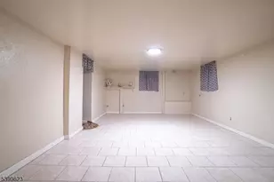 386 N 11th St, Newark, NJ 07107 - Photo 18