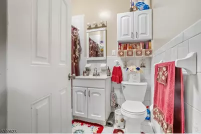 386 N 11th St, Newark, NJ 07107 - Photo 8