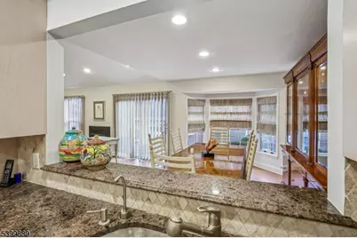 254 Crescenzi Ct #254, West Orange Township, NJ 07052 - Photo 14