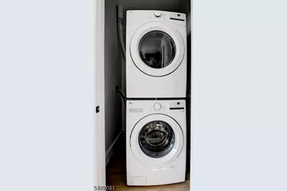 39 Madison, Newark, NJ 07105 - Photo 12