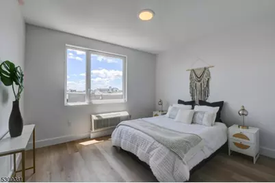 39 Madison, Newark, NJ 07105 - Photo 10