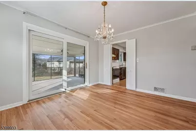 35 S Derby Rd, Springfield, NJ 07081 - Photo 12