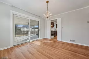 35 S Derby Rd, Springfield, NJ 07081 - Photo 12