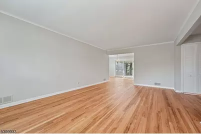 35 S Derby Rd, Springfield, NJ 07081 - Photo 10