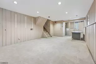 35 S Derby Rd, Springfield, NJ 07081 - Photo 26