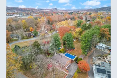 1264 Ringwood Ave, Pompton Lakes, NJ 07442 - Photo 32