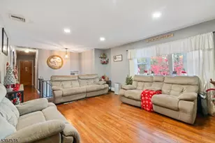 1264 Ringwood Ave, Pompton Lakes, NJ 07442 - Photo 6