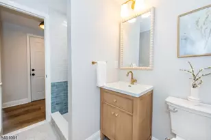 4 Barberry Rd, Morris Township, NJ 07960 - Photo 32