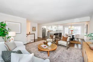 4 Barberry Rd, Morris Township, NJ 07960 - Photo 8