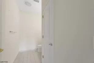 520 Victor St, Saddle Brook Township, NJ 07663 - Photo 18