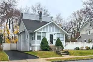 31 Washington Ave, Springfield, NJ 07081 - Photo 1