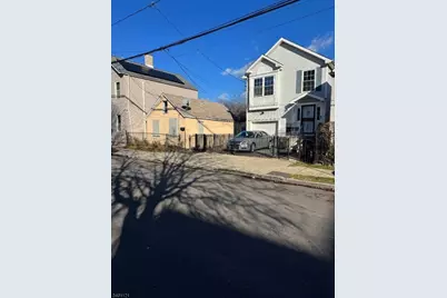34 Holland St, Newark, NJ 07103 - Photo 1