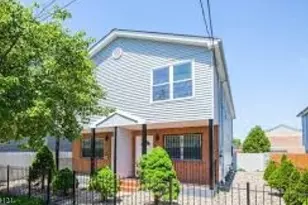 34 Holland St, Newark, NJ 07103 - Photo 2