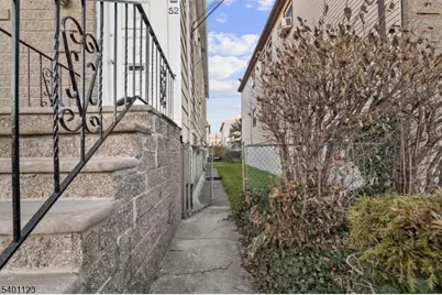 52 Tremont Ter, Irvington, NJ 07111 - Photo 46