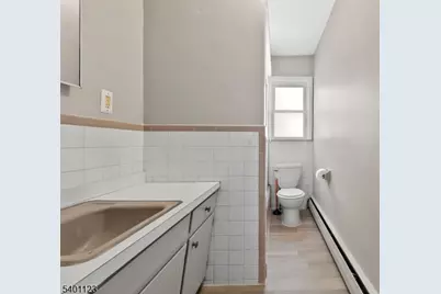 52 Tremont Ter, Irvington, NJ 07111 - Photo 12