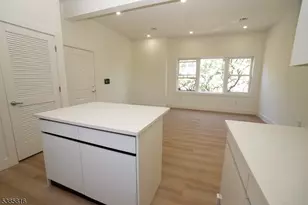 776 Bergen St, Newark, NJ 07108 - Photo 12