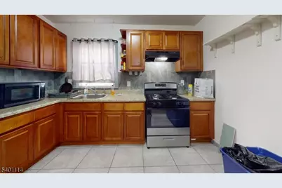 178 Fabyan Pl, Newark, NJ 07112 - Photo 6