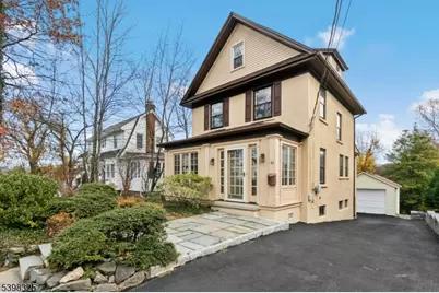 84 Ashwood Ave, Summit, NJ 07901 - Photo 2