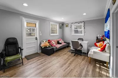 428 Helfin St, Bound Brook, NJ 08805 - Photo 18