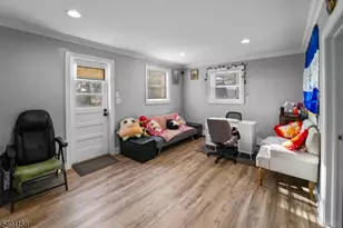 428 Helfin St, Bound Brook, NJ 08805 - Photo 18