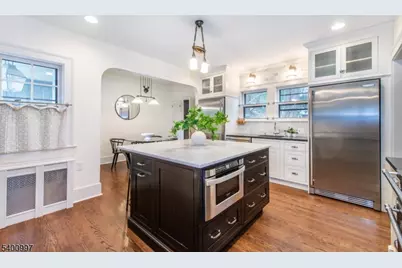 158 S Mountain Ave, Montclair, NJ 07042 - Photo 16