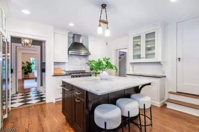 158 S Mountain Ave, Montclair, NJ 07042 - Photo 20