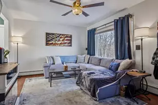 26 Acorn Dr, Vernon, NJ 07422 - Photo 10