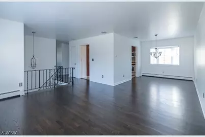 12 Oakwood Ave, Pequannock Township, NJ 07440 - Photo 4