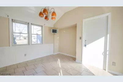 1062 Rt523, Readington, NJ 08822 - Photo 18