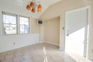 1062 Rt523, Readington, NJ 08822 - Photo 18