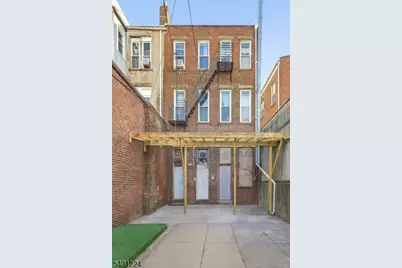 89 Market St, Paterson, NJ 07505 - Photo 40