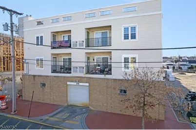 276 Beachway Ave Unit #8, Keansburg, NJ 07734 - Photo 24