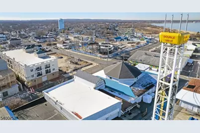 276 Beachway Ave Unit #8, Keansburg, NJ 07734 - Photo 30