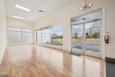 906 US Highway 22, Somerville, NJ 08876 - Photo 2