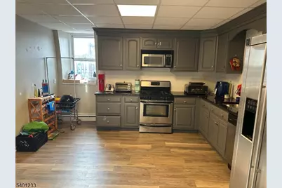 17 Waverly Pl #9, Madison, NJ 07940 - Photo 2