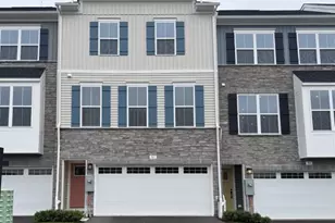 31 Silas Rd, Mount Olive, NJ 07828 - Photo 1