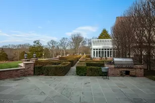 581 Pottersville Rd, Bedminster Township, NJ 07934 - Photo 10