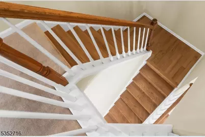 19 Hancock Ct, Bernards Township, NJ 07920 - Photo 18