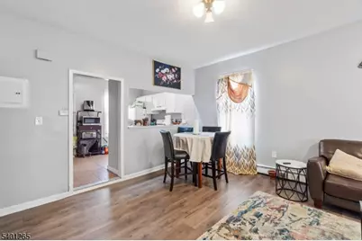 295 S 7th St, Newark, NJ 07103 - Photo 14