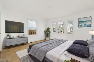 390 Clinton Pl, Newark, NJ 07112 - Photo 12