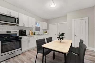 81 Holmes St, Belleville, NJ 07109 - Photo 8